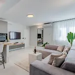 Beachfront Apartman Split