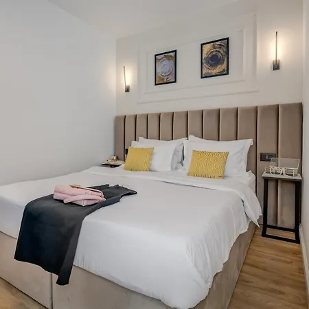 Beachfront Apartment Split